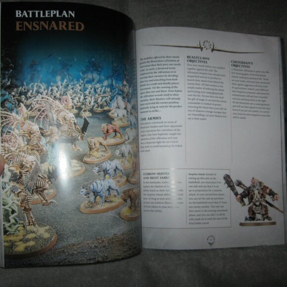 Warhammer Softcover Book 40,000 40K Age of Battletome Beastclaw Raiders 2409A6 - Picture 9 of 10
